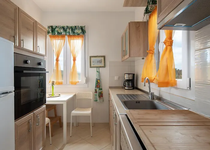 Luxury Pensiune Nikiti (Sithonia)